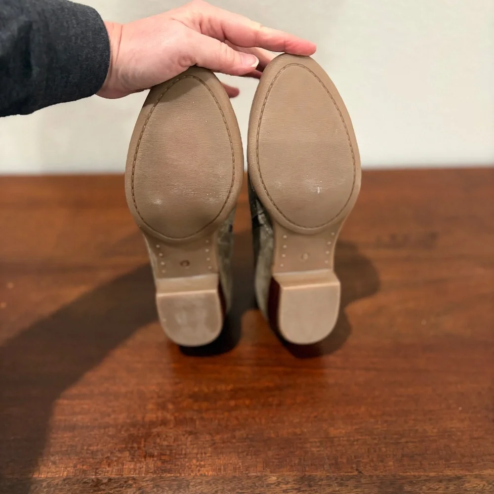 Diba Layla Suede Ankle Boot - Taupe, 9 - Picture 7 of 8